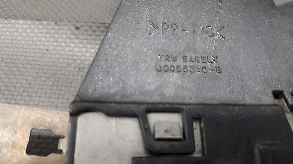 00055340-b ремень безопасности правый  перед punto 1 3d Доставка