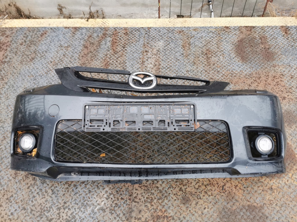 Купити Бампер перед передній mazda 5 sport