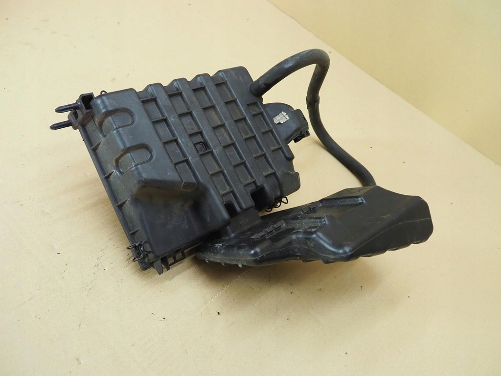 фото №14, Ford ka 1.3 корпус фільтра повітря 3s55-9600-ab