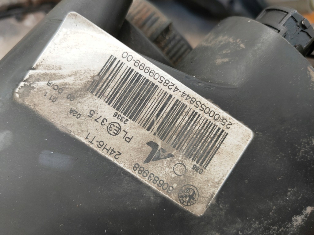 Alfa romeo 159 05-11 перед комплект  капот бампер ремінь фари крила решітка радіатора 601 Оригінал