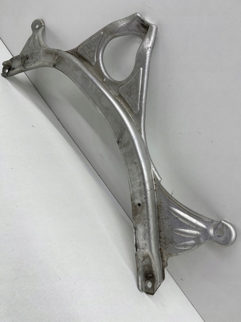 фото №6, Audi a7 a6 c7 розпірка кронштейн поперечний чашка