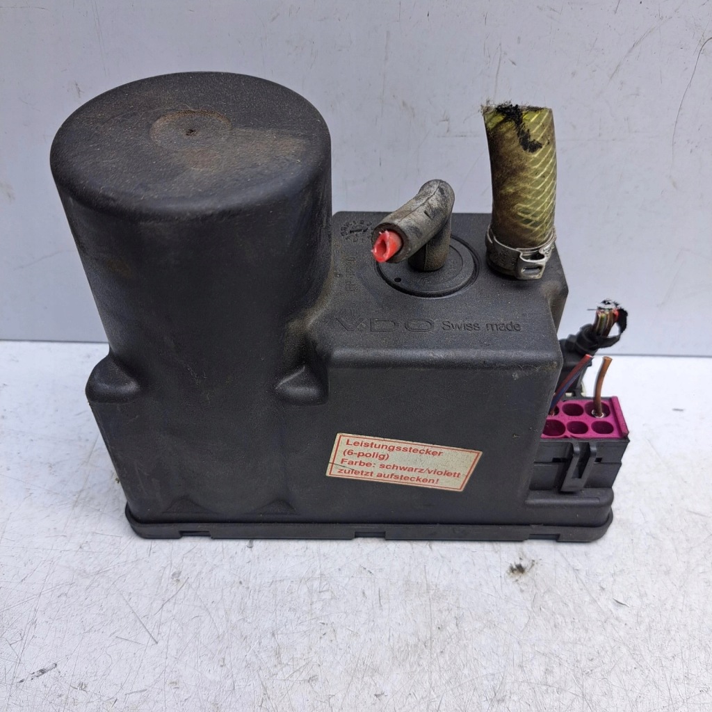 Купити Помпа замка центрального audi a4 b5 4a0862257a