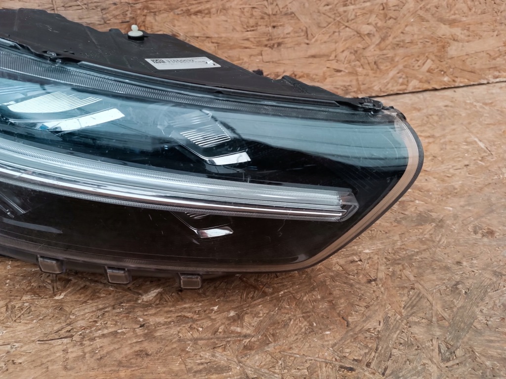 фото №9, Лампа правий перед eu led volvo xc40 31655632