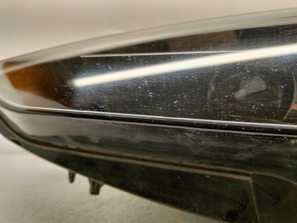 фото №2, Tesla s plaid full led лампа левый перед 156371395c