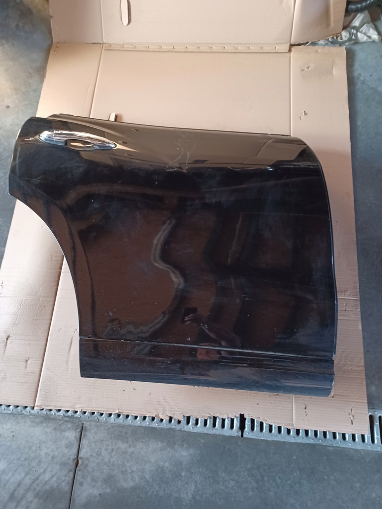 фото №1, Maserati levante двері праве задні