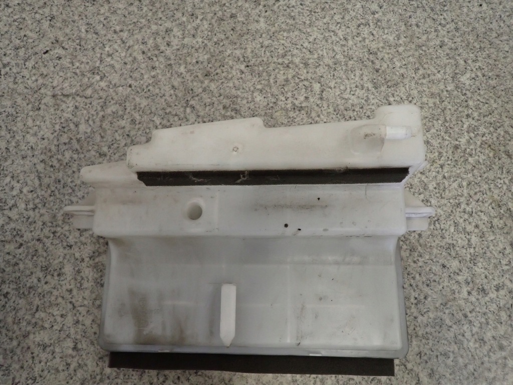 фото №7, Hyundai ix35 бак расширительный