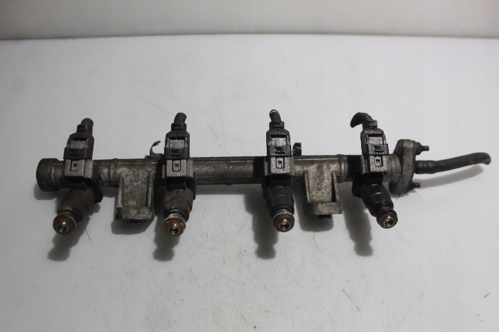 фото №1, Молдинг впрыскная hyundai getz 1.1