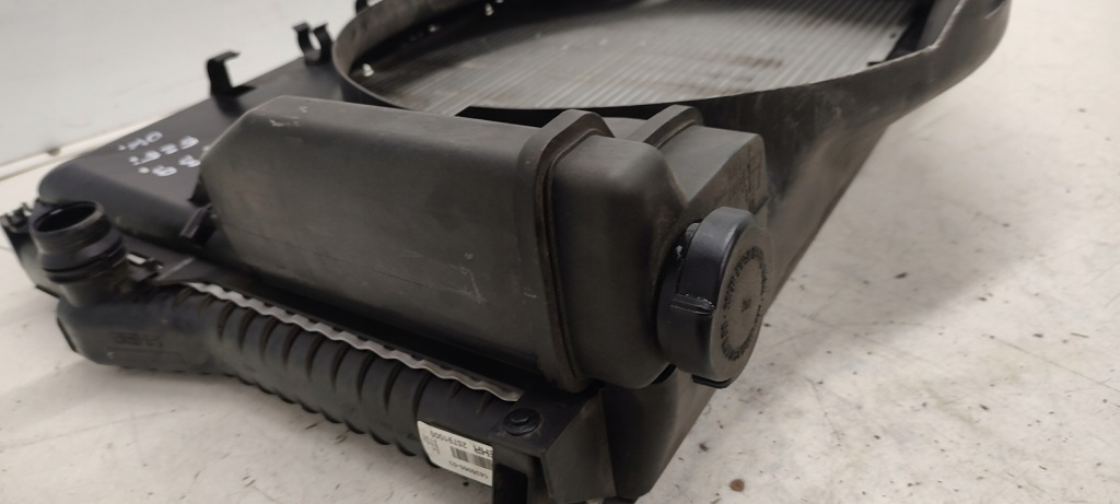 Радиатор воды бачок расширительный 1436060 bmw e39 Оригинал