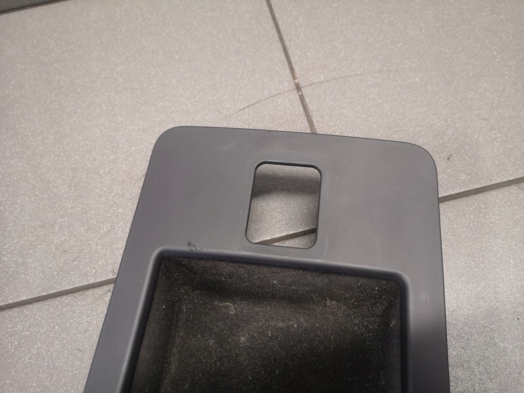 фото №6, Бардачок полка туннель audi a8 d3 4e0863075