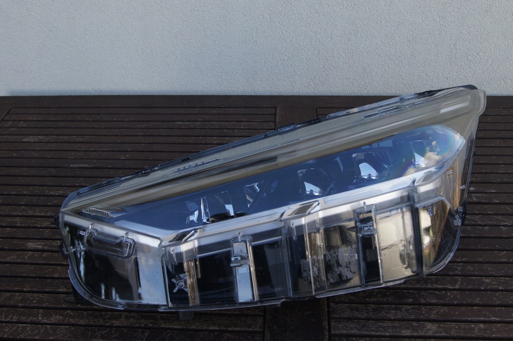 фото №1, Full led ford mustang mach e левая europa