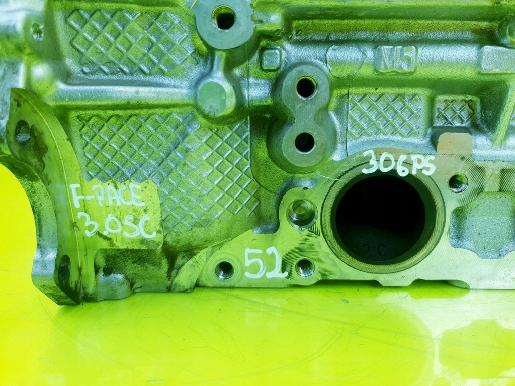 фото №16, Головка двигателя левая jaguar f-pace xj xf range rover 3.0 sc 306ps