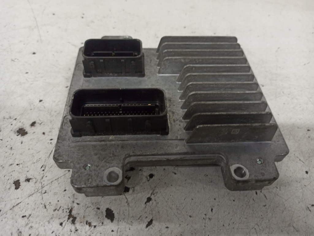 фото №8, Opel insignia 1.8 16v бортовой компьютер блок управления 12639891 12636386 aats