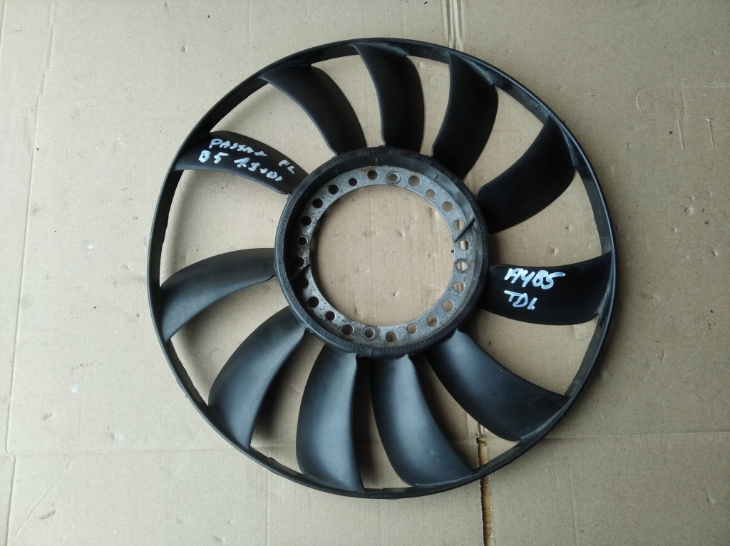 Вентилятор vw passat b5 fl audi a4 b5 1,9 tdi 058121301b Оригинал