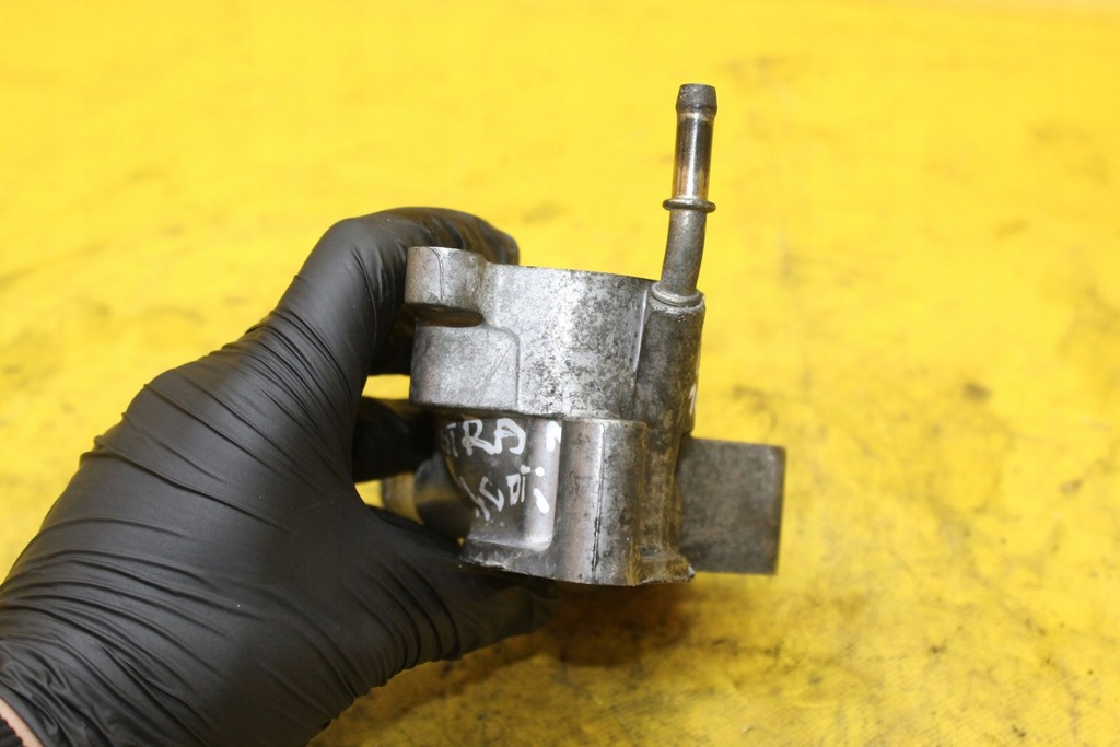 фото №6, Корпус термостата astra j 1.7 cdti