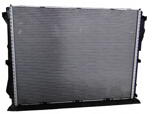 фото №1, Mercedes maybach w222 222 радіатор води amg