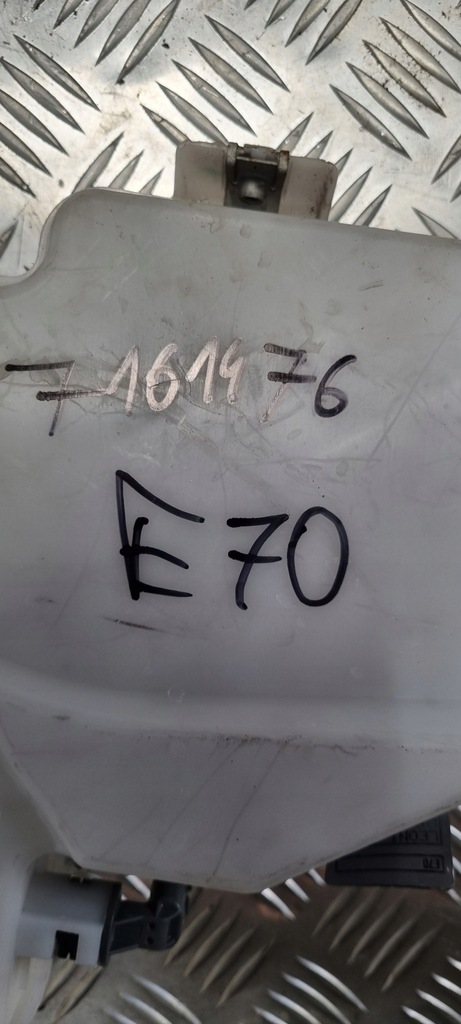 фото №6, Bmw e71 x5 бак омивача 7161476