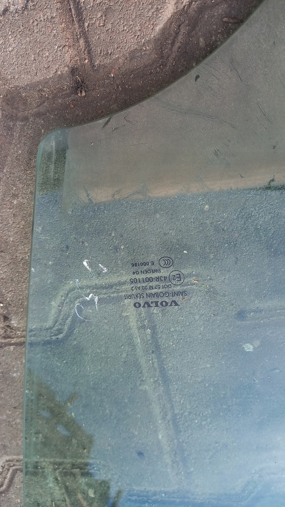 фото №2, Стекло левая перед volvo v50