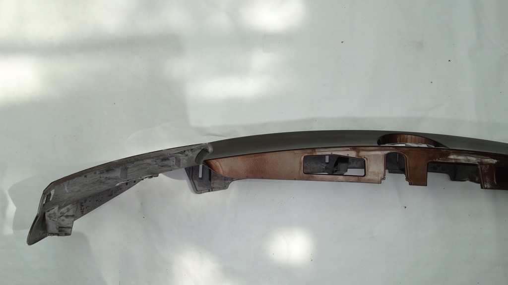 фото №10, Toyota c-hr 2016- накладка накладка крышки задний багажника 76811-f4010