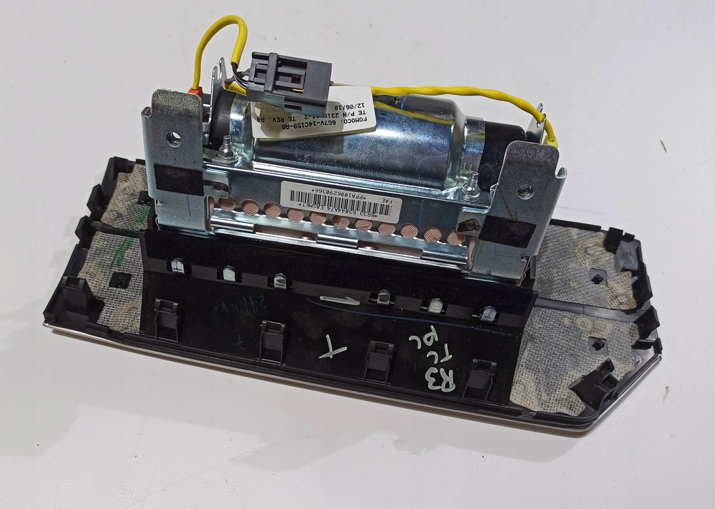 фото №6, Подушка воздушная пассажира подушка безопасности ford mustang premium 2010-2014