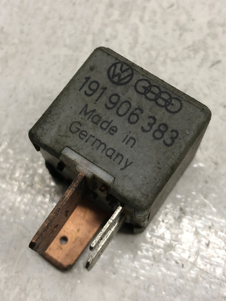 фото №1, Реле vag 191906383