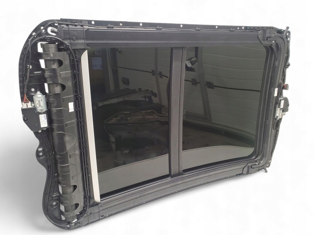 фото №8, Porsche macan 95b877041c люк