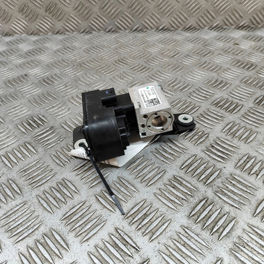 фото №6, Porsche taycan 9j1 2022 клапан розширювальний кондиціонера a/c