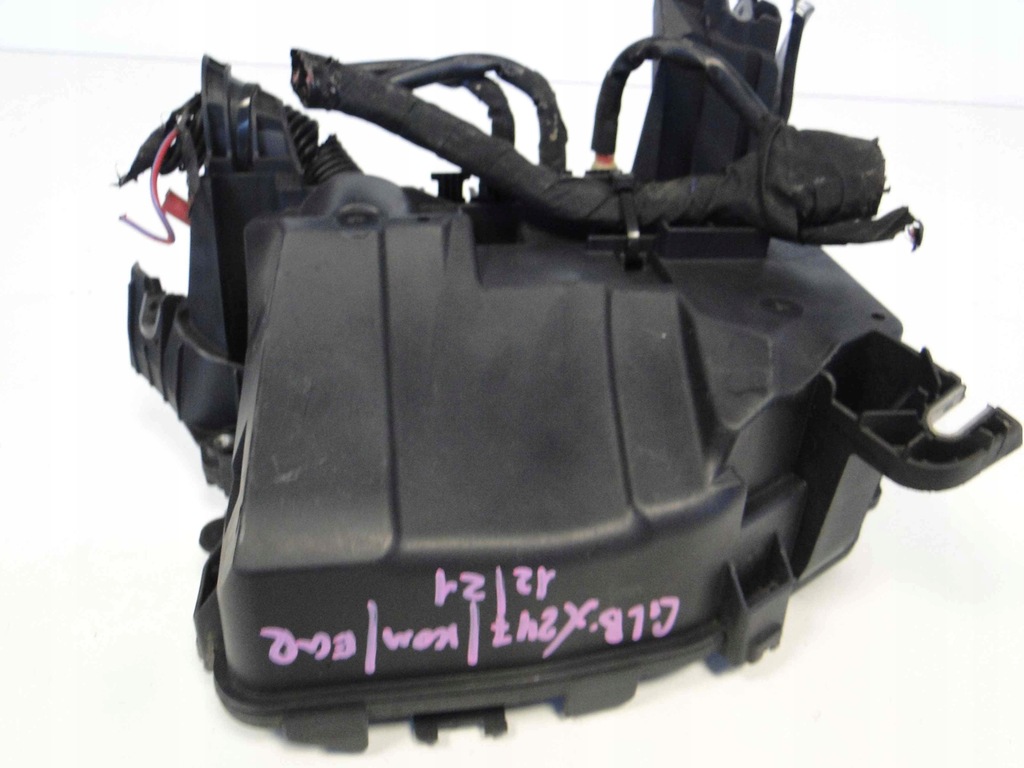 фото №7, Mercedes glb x247 247 коробка запобіжників