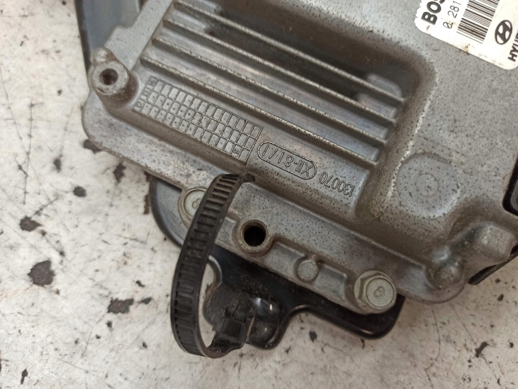 фото №5, Hyundai ix35 1.7 crdi блок керування 39120-2a001