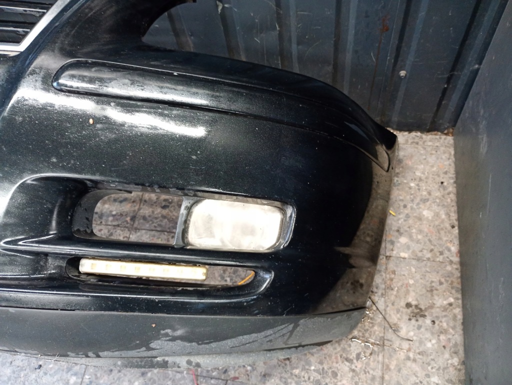 Бампер передок  toyota avensis t25 209 чёрный Доставка