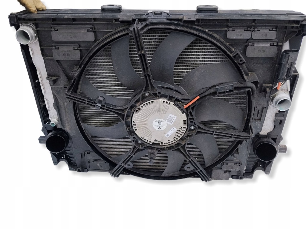 Радіатор комплект . води кондиціонер інтеркулер bmw 6 640d 3.0d f10 f12 f13 8509174 Київ