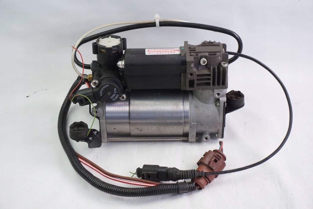 фото №1, Компресор підвіска mercedes audi 4z01015200