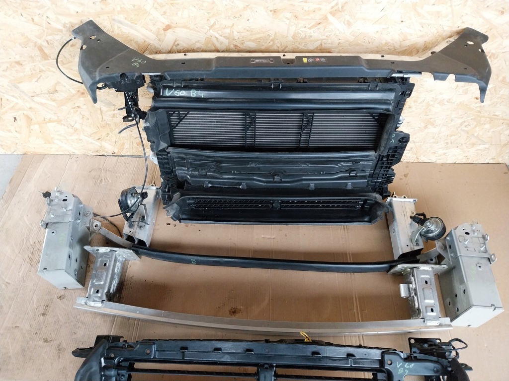 фото №8, Volvo v60 ii pas передний радиатор b4 mild hybrid