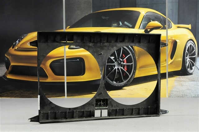 фото №1, Maserati 4200 coupe/spyder - рама вентиляторов