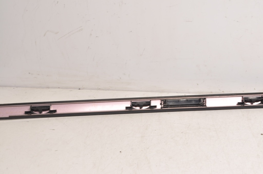 Купить Mercedes w176 молдинг крыша кровельная левая