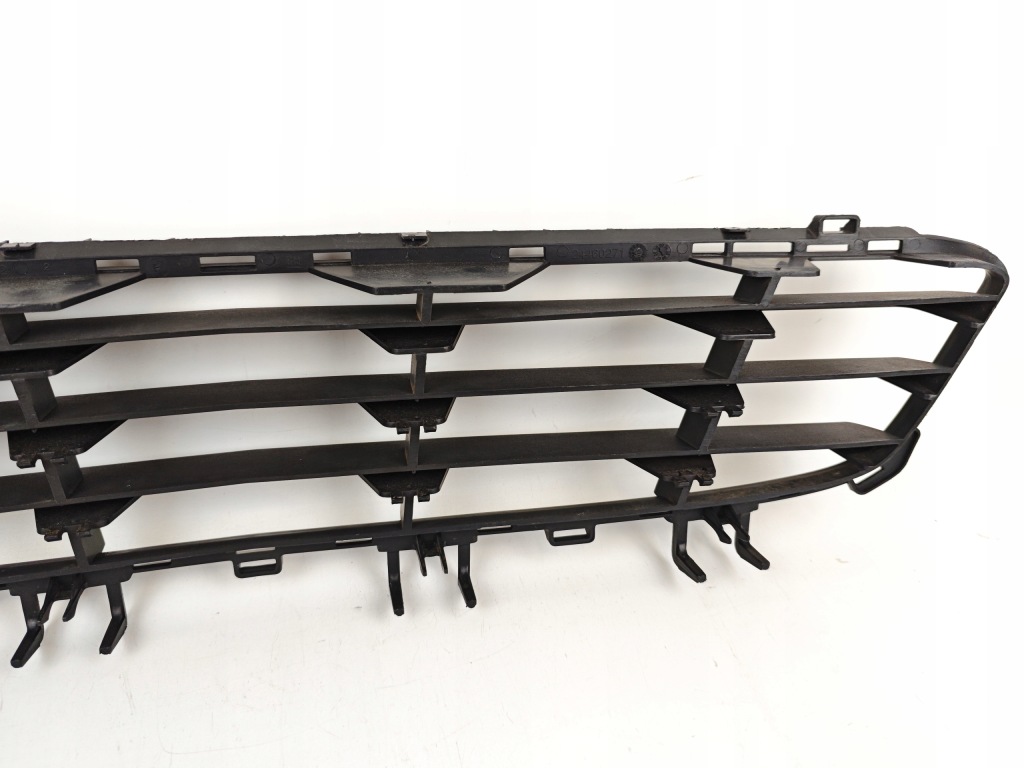 Opel astra h решётка решётка  бампера перед 24460271 Цена