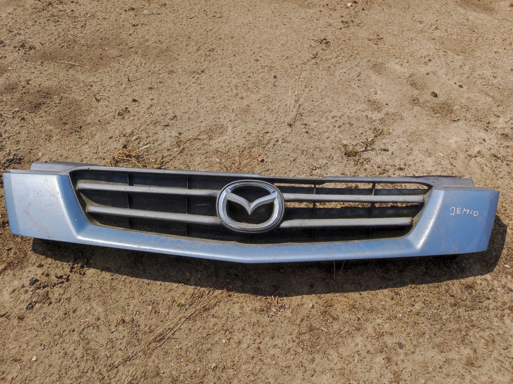 фото №2, Решётка радиатора mazda dc3550712