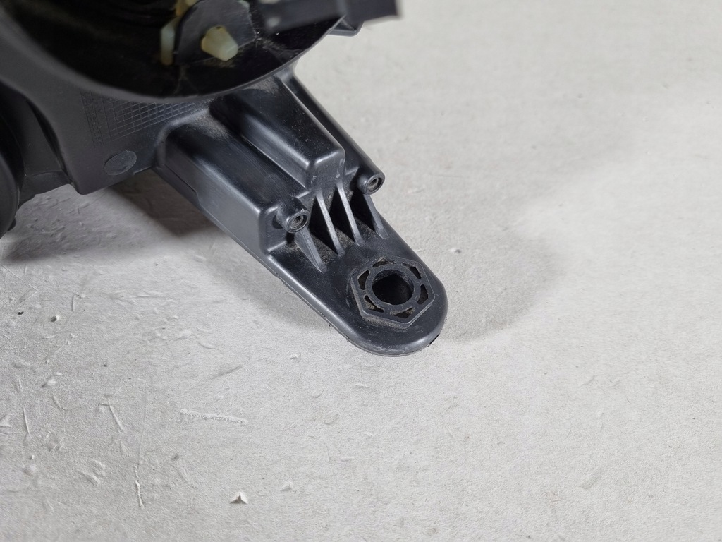 фото №11, Skoda rapid 5jb лампа права перед звичайна фара