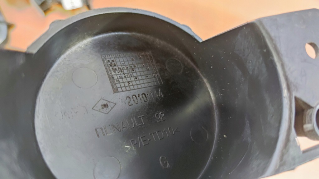 фото №3, Renault espace iv 4 левая заглушка противотуманной фары решётка