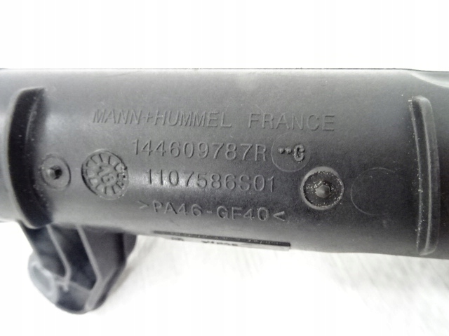 Renault megane iv 1.5 dci труба повітрозабірник повітря 144609787r Недорого