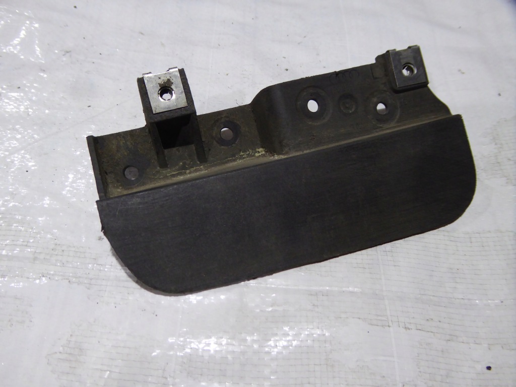 фото №1, Бризковик задня лівий audi a6 c6 sedan 4f0853833a