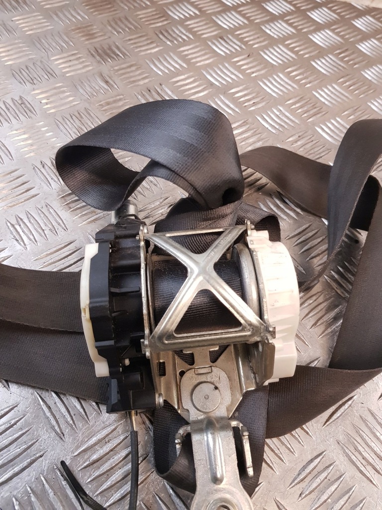 фото №11, Pas безопасности левый перед 33055458c + натяжитель renault clio iii