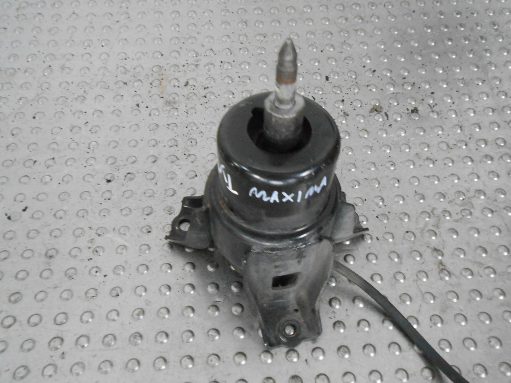 фото №5, Nissan maxima a35 3.5i подушка двигателя