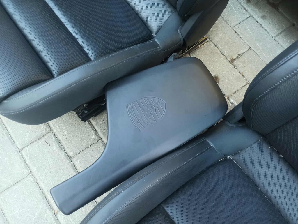 фото №8, Porsche taycan 4s gran turismo cross сидіння лівий правий перед задня сидіння