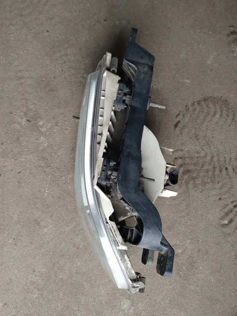 фото №4, Протитуманна фара лампа права daf lf e6