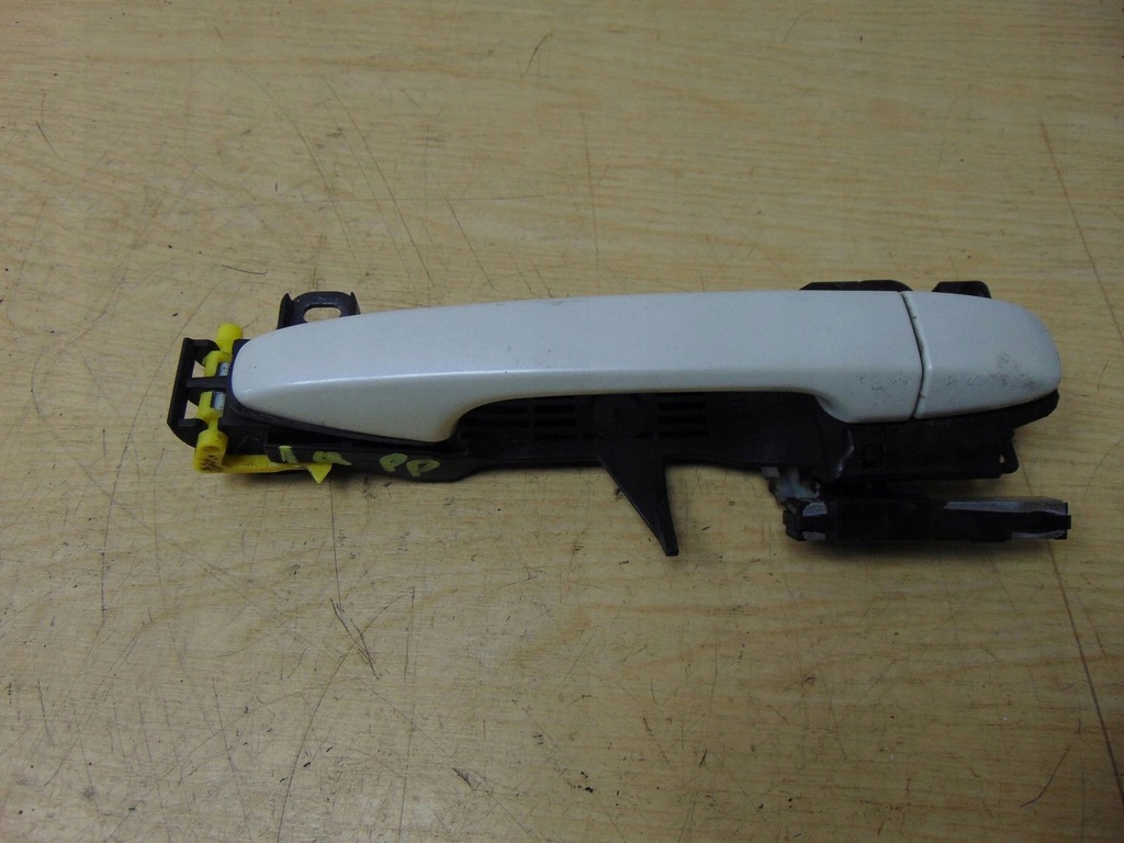 фото №1, Ручка zew дверь правая перед toyota iq europa