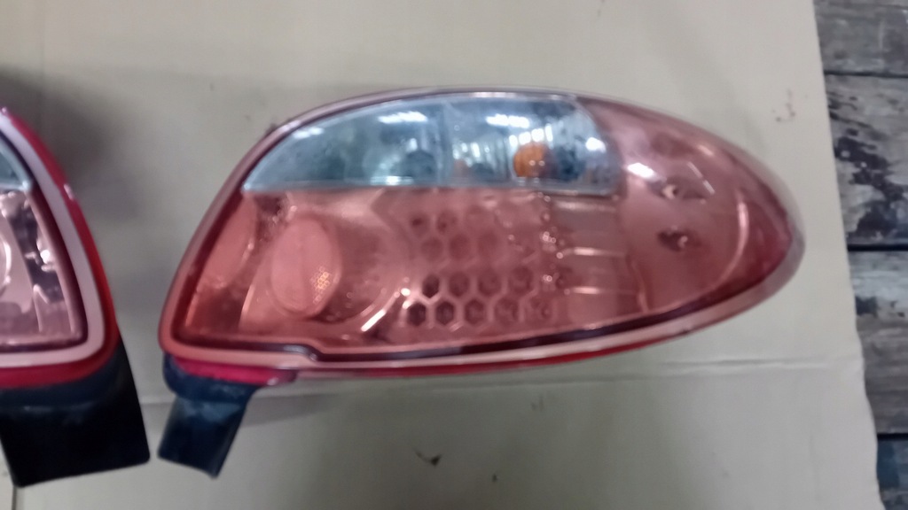 фото №1, Peugeot 206 лампи задня задні led