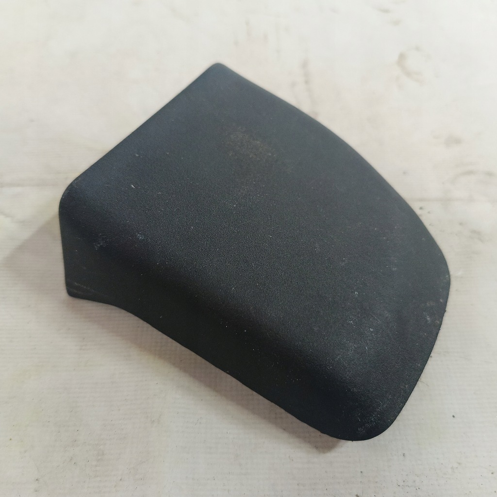 фото №10, Subaru ascent 19- заглушка крышка правая usa