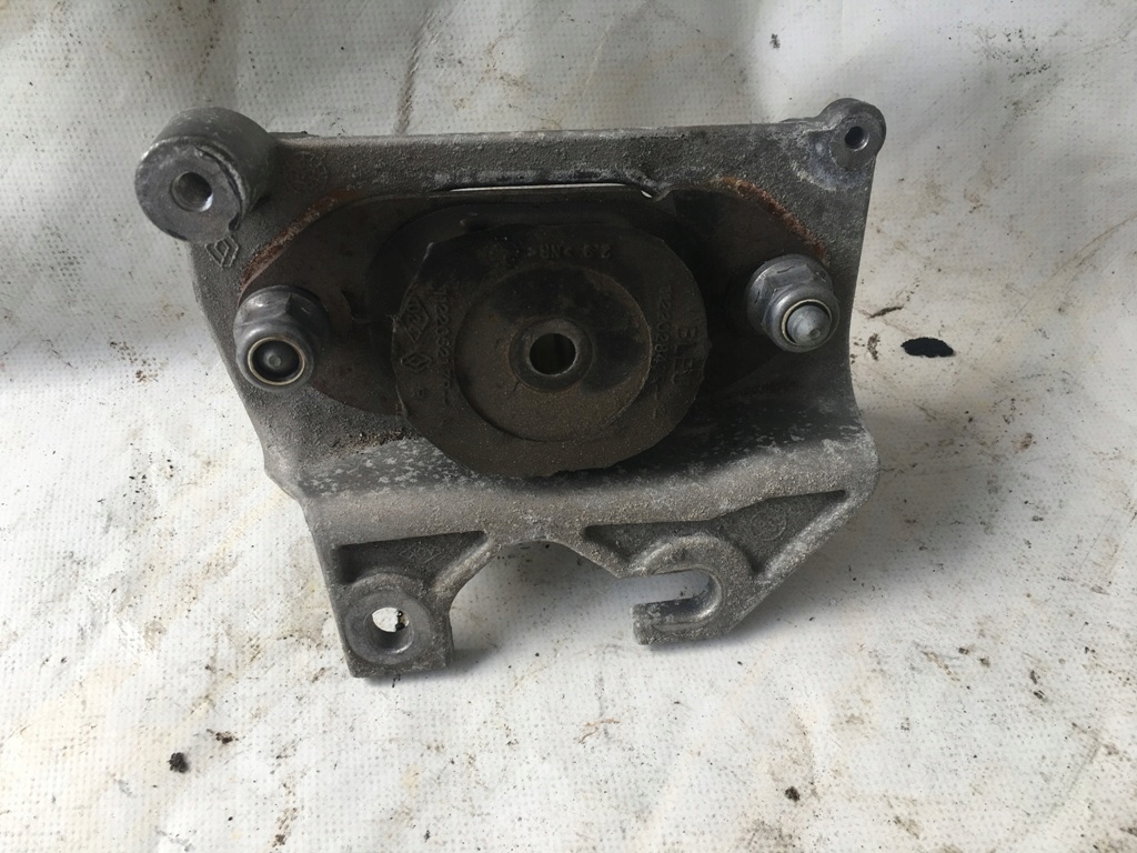 фото №1, Кронштейн кронштейн коробки передач renault clio iv captur i