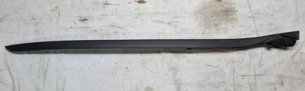 фото №1, Bmw 2 f44 молдинг скло лобове права