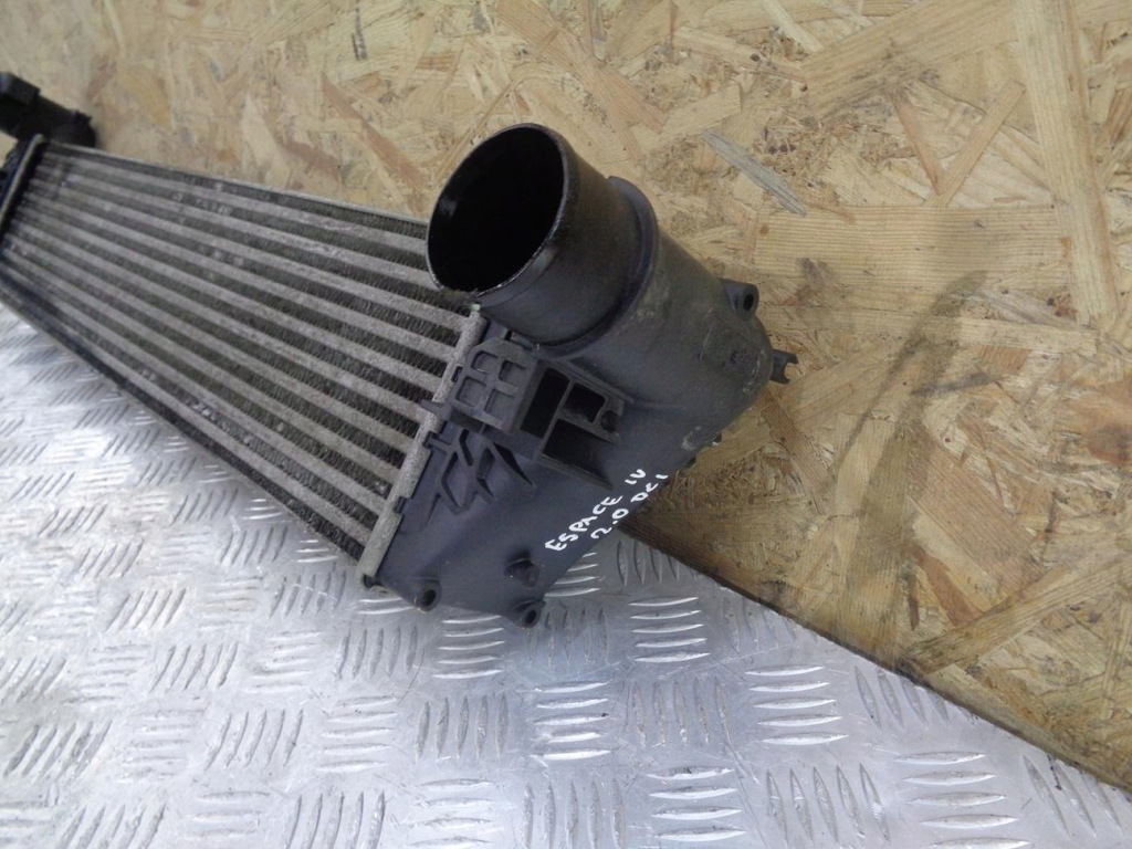 фото №2, Интеркулер renault espace 4 iv lift 2006- 2.0 dci 8200301883